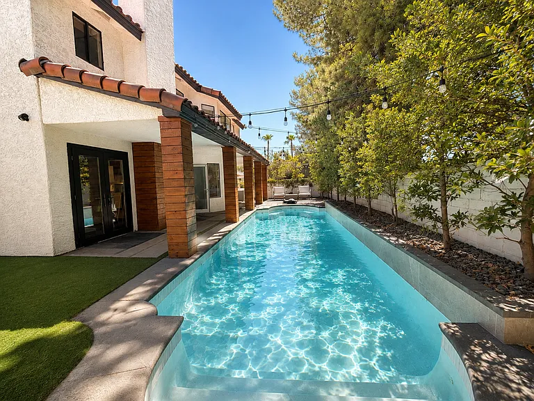 8909 Rocky Shore Dr — Photo 19