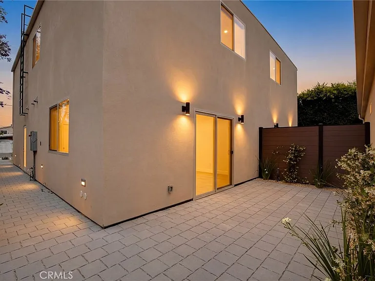 5222 Strohm Ave — Photo 22