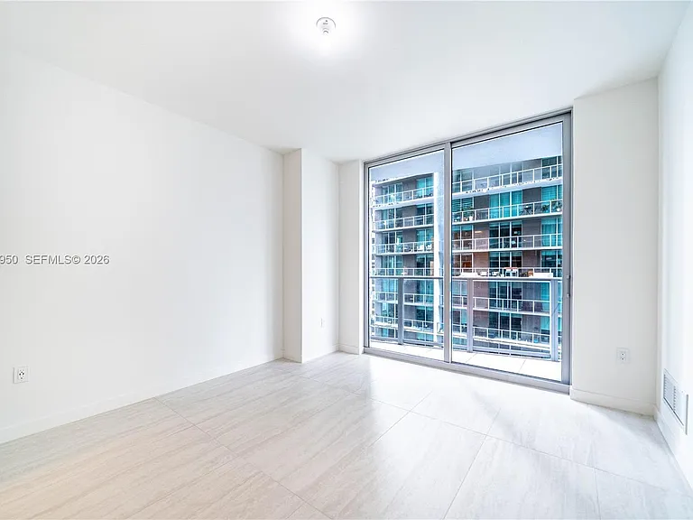 77 SE 5th St #2908 — Photo 40