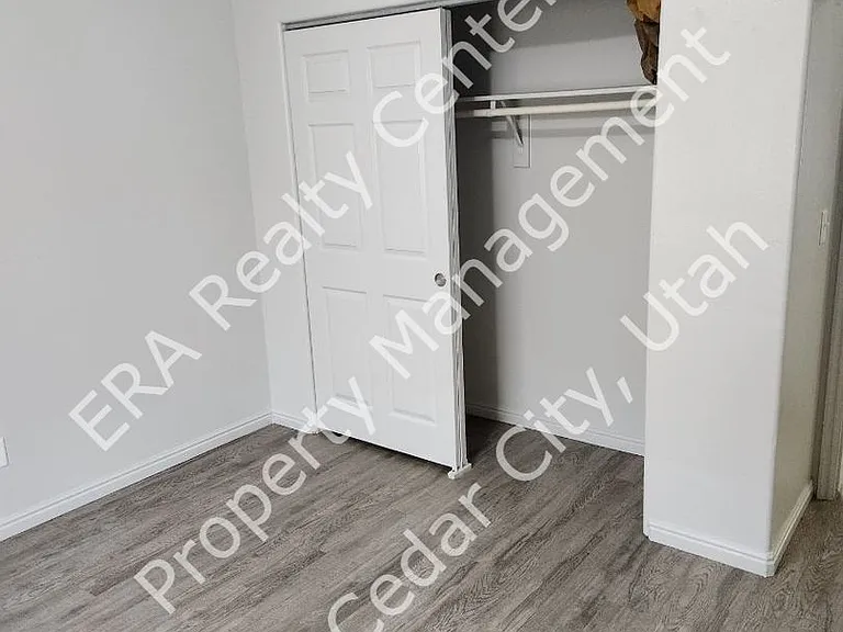 114 W Sunset Dr — Photo 9