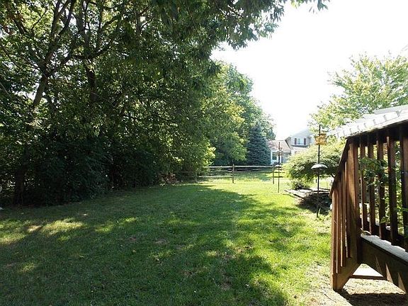 2nd image of 8600 Saratoga Way
