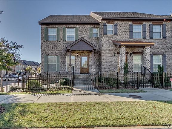 2nd image of 2150 3rd Ct APT 301