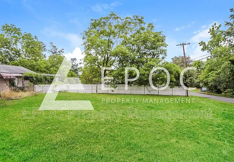 1100 Elwell Ave — Photo 15