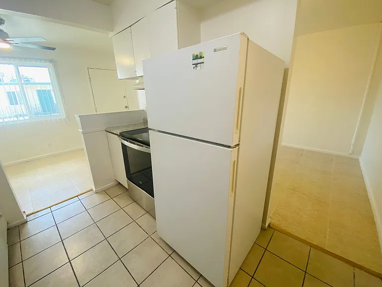 3762 Royal Crest St — Photo 7