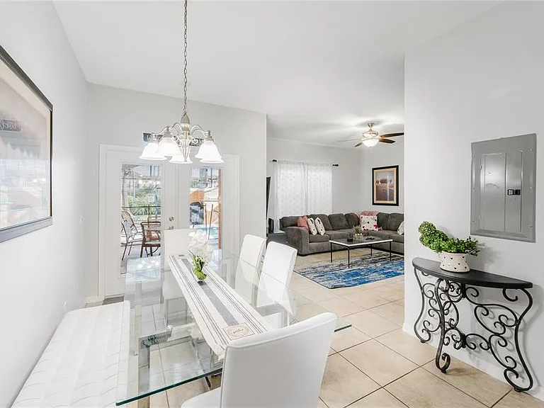 8961 Majesty Palm Rd — Photo 8