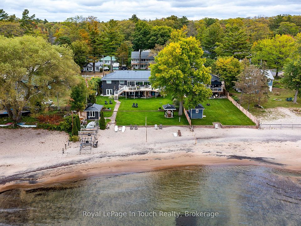1st image of 8 Tiny Beaches Rd S