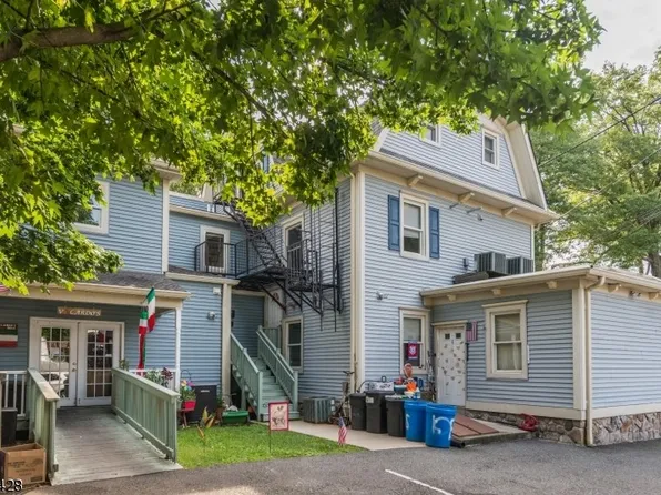 250 High St APT 1, Nutley, NJ 07110
