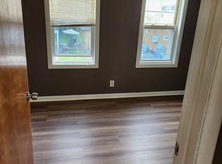 16 Clement St, Tiverton, RI 02878