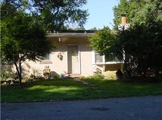 88 Hollywood Beach Rd, Chesapeake City, MD 21915