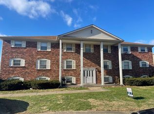 4506 Landside Dr #8, Louisville, KY 40220