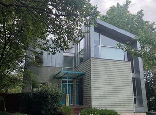 213 E Raymond Ave, Alexandria, VA 22301