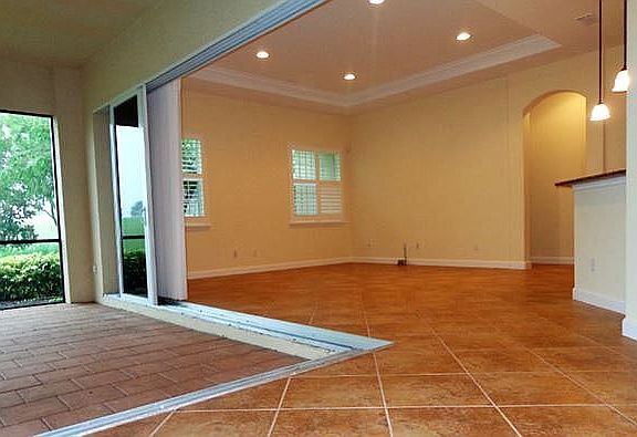 5th image of 257 Martellago Dr