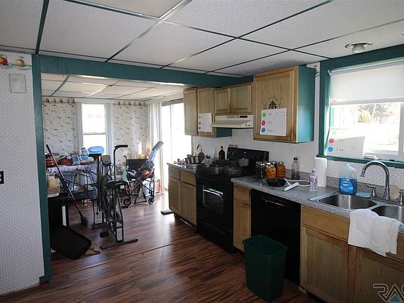 5th image of 108 N Kingsbury Ave