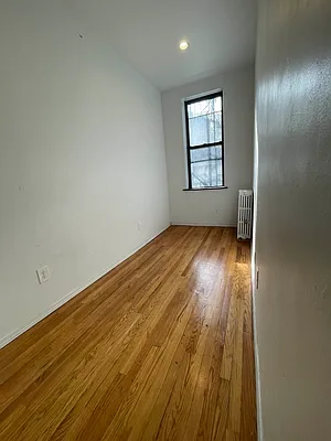 Rented by Best Apartments North Inc | media 19