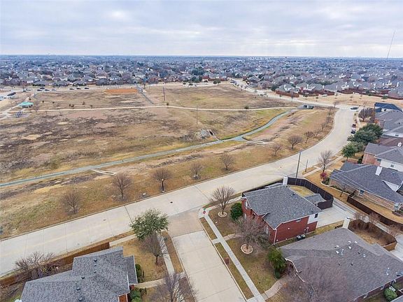 4th image of 3508 Wind Flower Ln