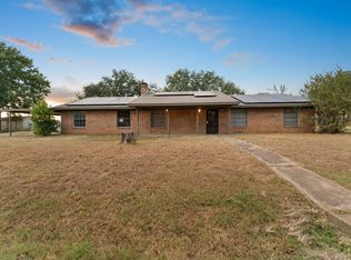 623 E Kempner St, Mabank, TX 75147
