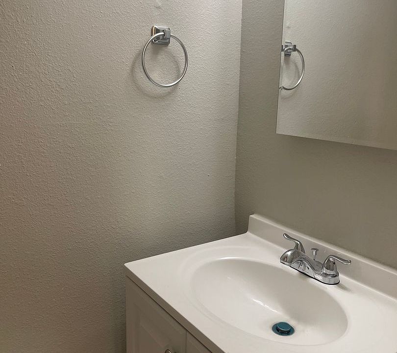 Kenmar Apartments 2351 McCulloch Blvd N Lake Havasu City, AZ Zillow