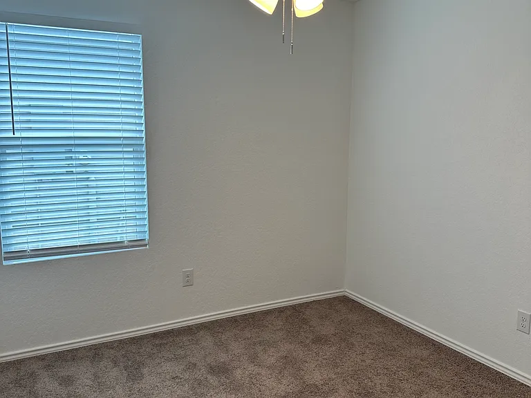2508 Sweet Olive — Photo 10