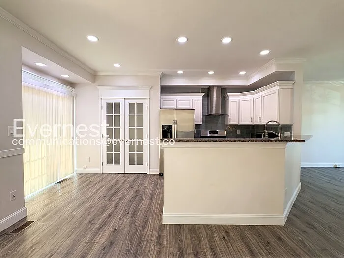 3951 Hartlake St — Photo 4