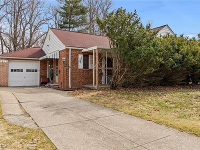 3457 Wooster Rd, Rocky River, OH, 44116