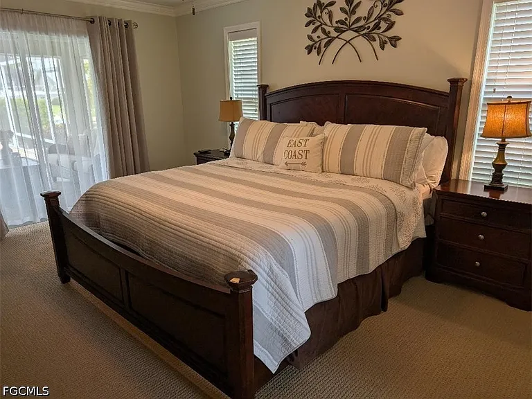 5008 SW 9th Pl — Photo 10