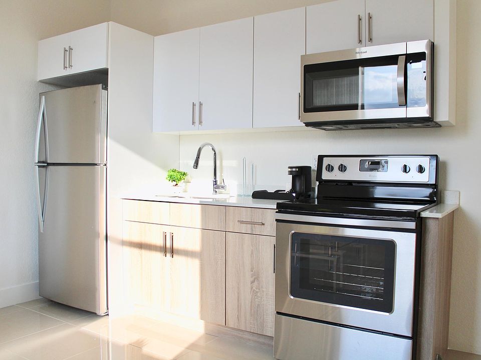 1st image of 971 W Flagler St APT 22