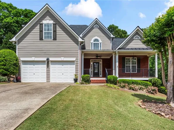214 Woodview Ln, Woodstock, GA 30188