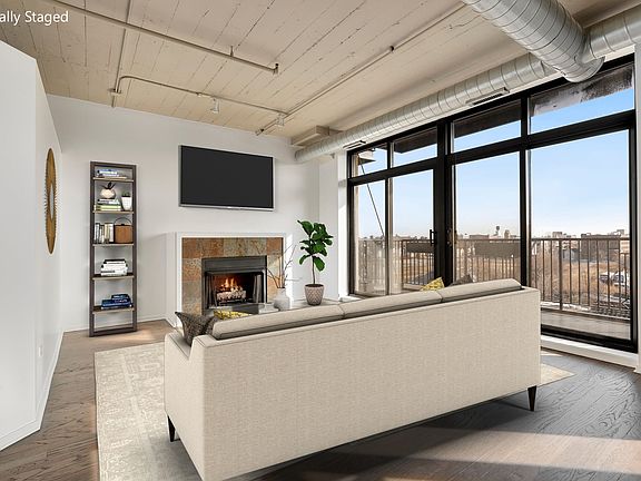 5th image of 1524 S Sangamon St Unit 516
