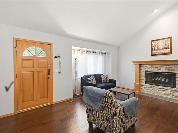 4th image of 7814 W Barrington Cir