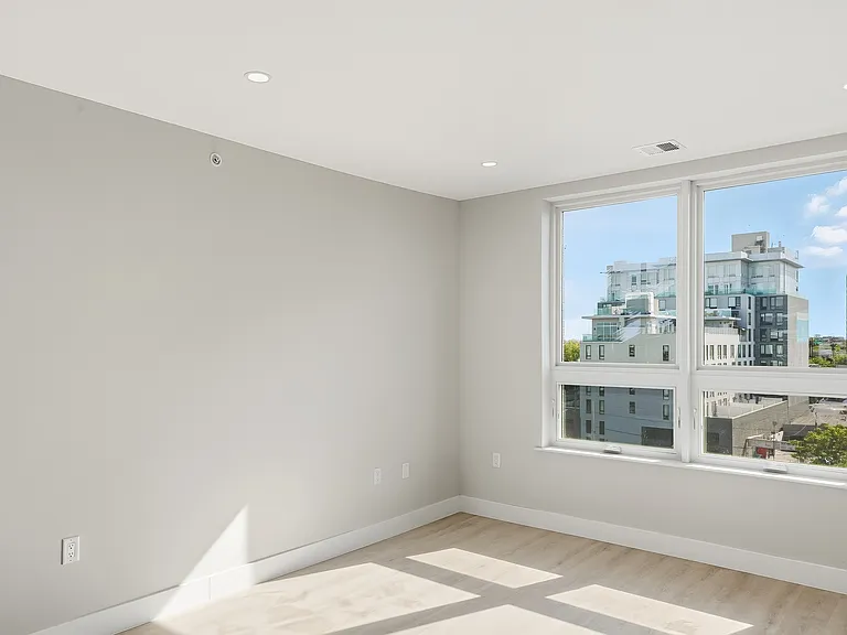 Skylar Lofts JC — Photo 23