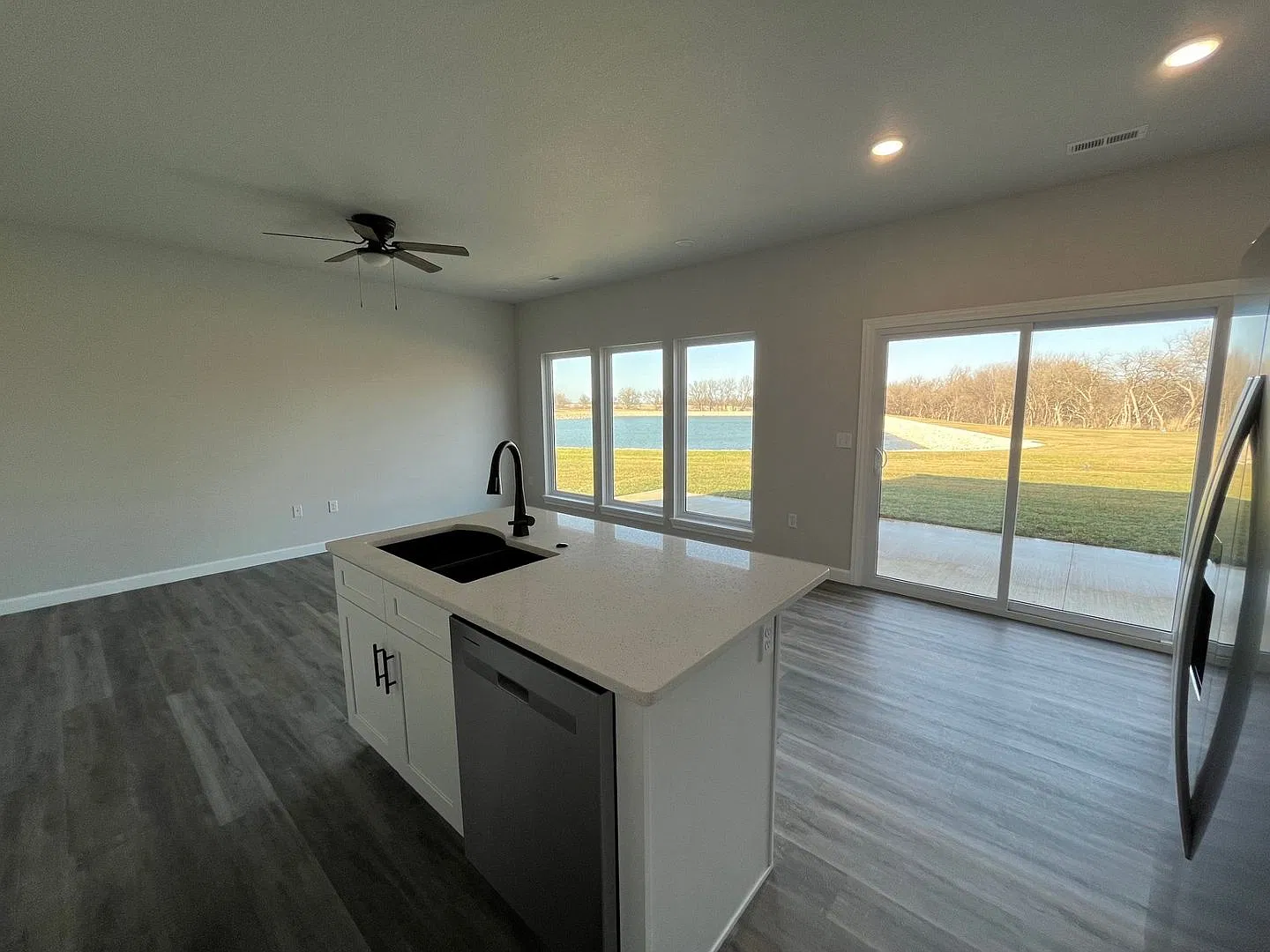 73 Se 361 Rd - Bryson Lake — Photo 3