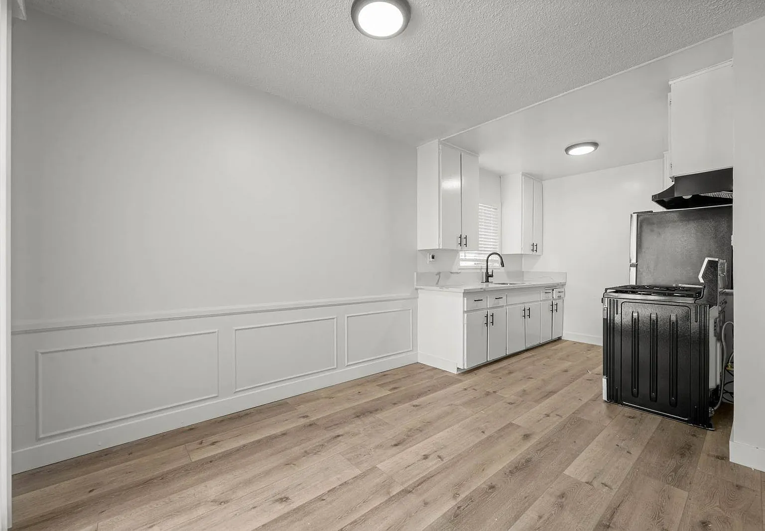 1 bed, 1.0 bath, 700 sqft, $1,459 — Photo 3