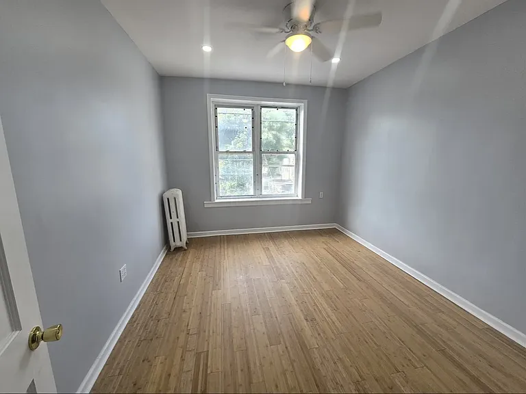 3411 Church Ave #2 — Photo 4