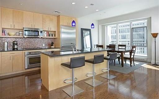 3rd image of 700 Harrison Ave Unit 605