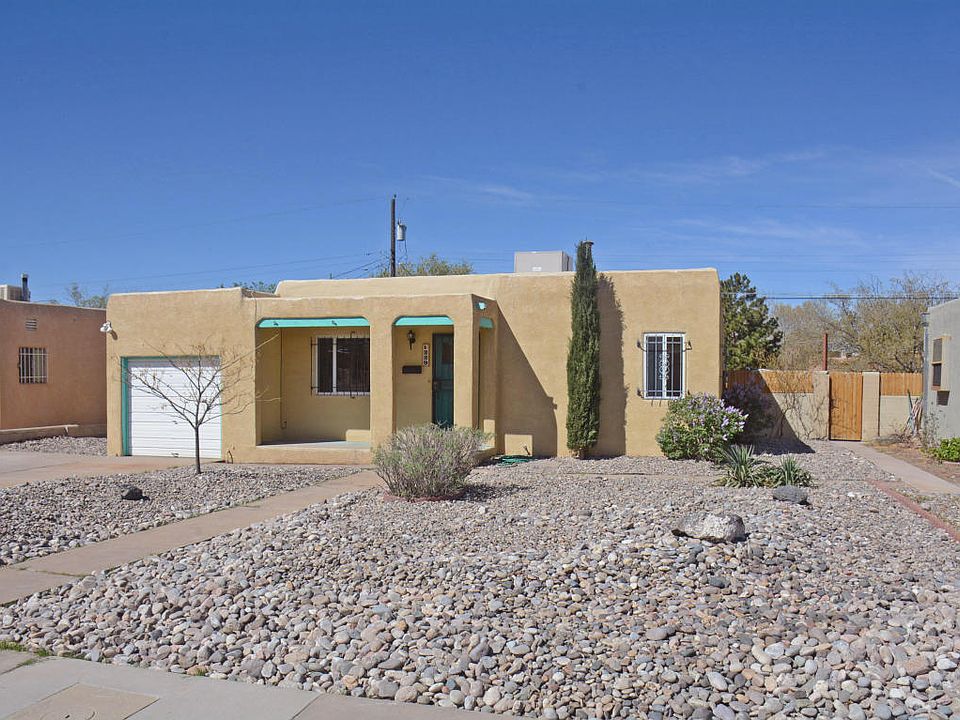 1st image of 229 Cardenas Dr NE