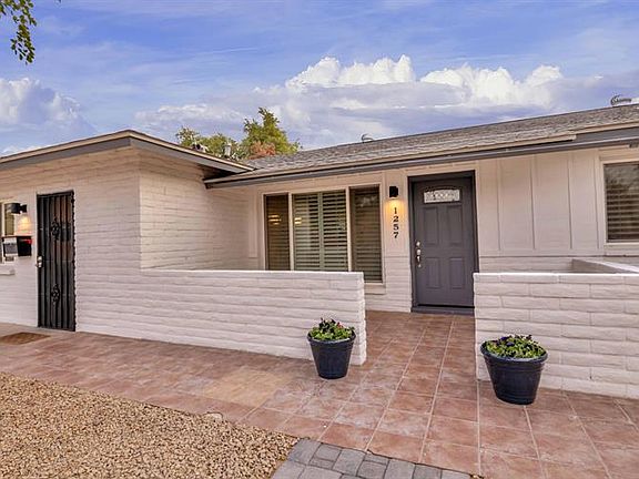 3rd image of 1257 E Manhatton Dr