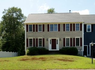 5 Fieldstone Cir, Whitman, MA 02382