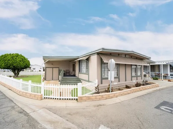 5001 W Florida Ave Space 33, Hemet, CA 92545