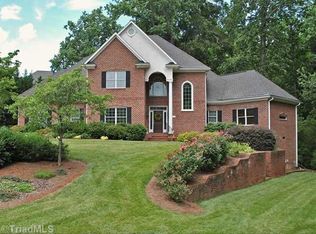 1009 Lissa Anne Ln, Winston Salem, NC 27104