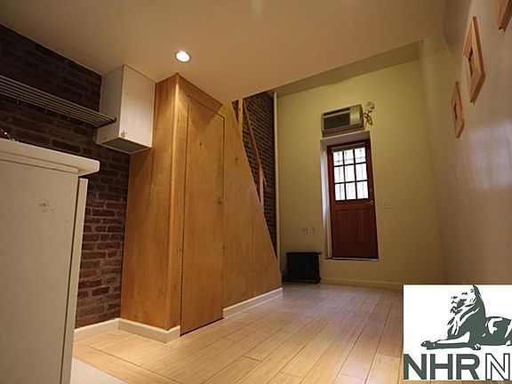 2nd image of 139 W 14th St APT 4G