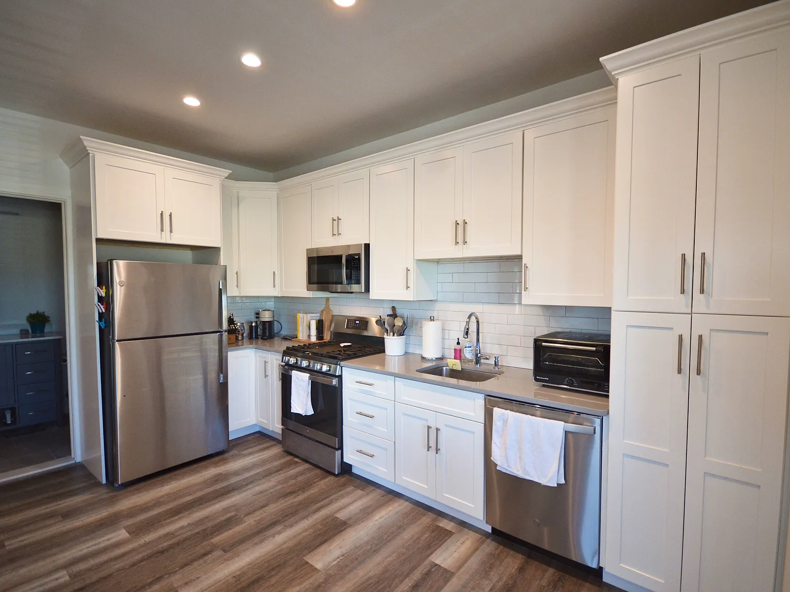 1 bed, $2,200 — Photo 2