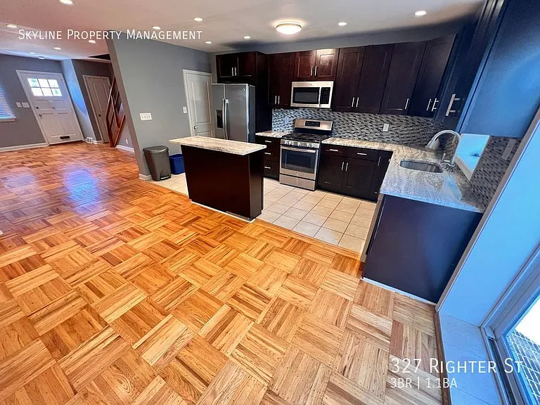 327 Righter St — Photo 7