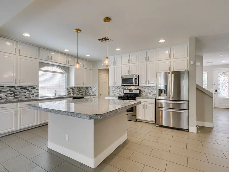 4586 W Camero Ave — Photo 20