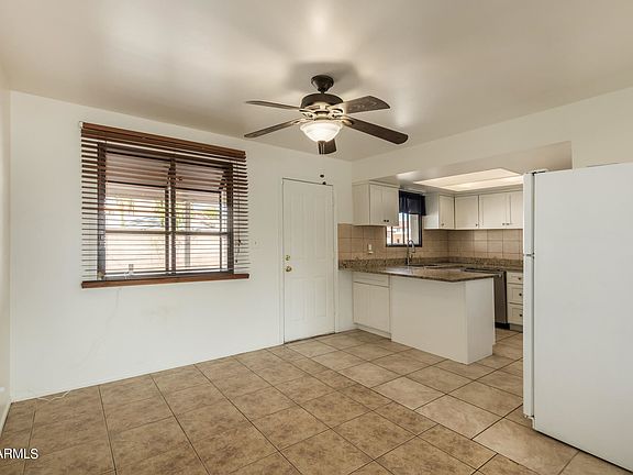 5th image of 2114 S Los Feliz Dr
