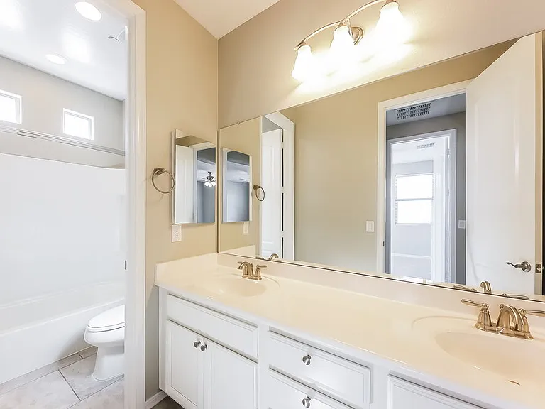 10642 W Anna Ave — Photo 19