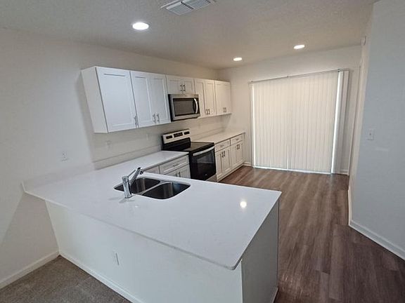 4th image of 5828 Harris Ave