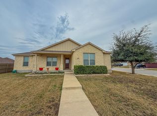 300 Western Sky Trl, Jarrell, TX 76537