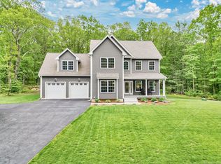 12 Wildwood Rd, Vernon, CT 06066