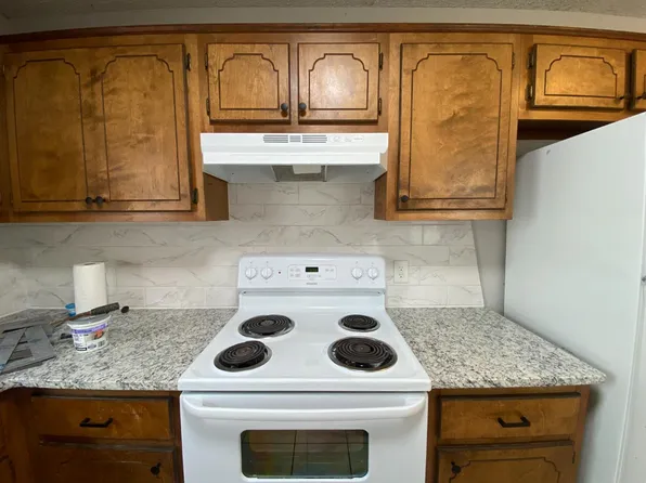 2090 Keathley Dr APT 6, Conway, AR 72032
