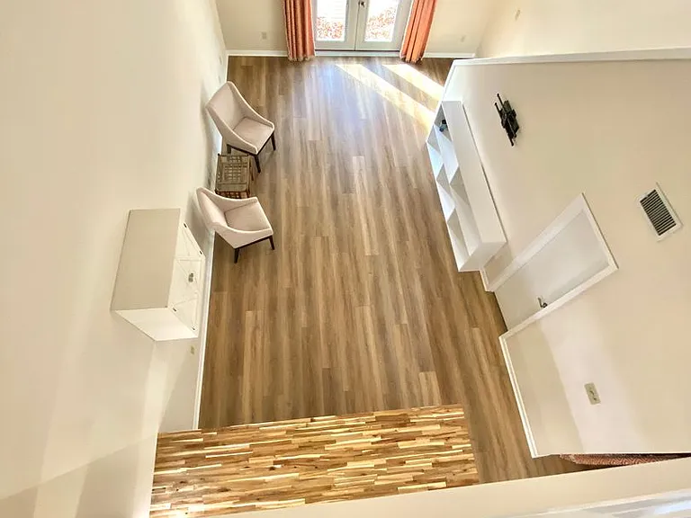 1310 Harbourside Dr — Photo 11
